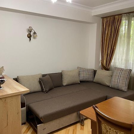 Apartment In City Center Erévan Extérieur photo