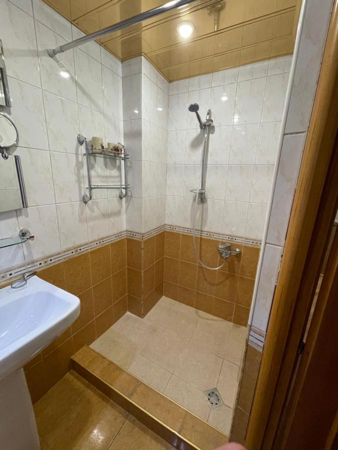 Apartment In City Center Erévan Extérieur photo